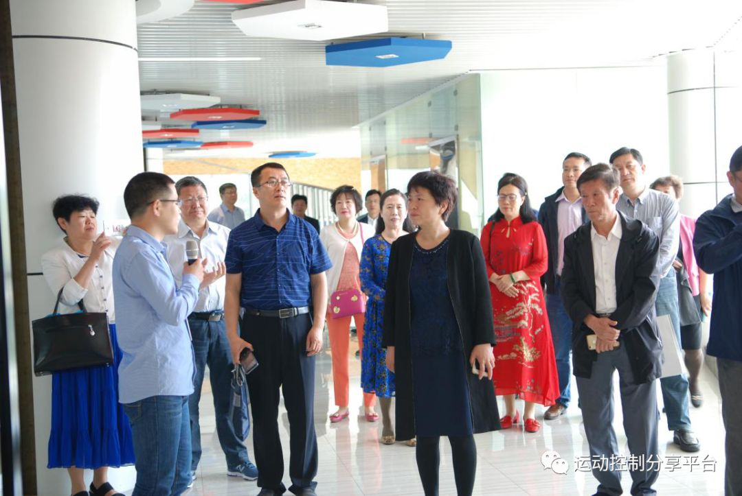 唐山市政協(xié)副主席、民進唐山市委主委王福燕一行蒞臨常州固高智能裝備協(xié)同創(chuàng)新中心參觀指導